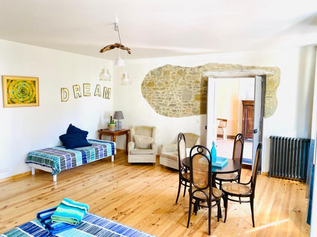 Chambres D'Hotes Domaine Saint-Joly Lasbordes ภายนอก รูปภาพ