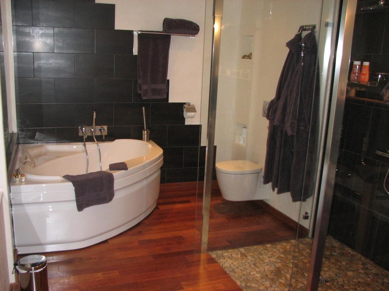 Chambres D'Hotes Domaine Saint-Joly Lasbordes ภายนอก รูปภาพ