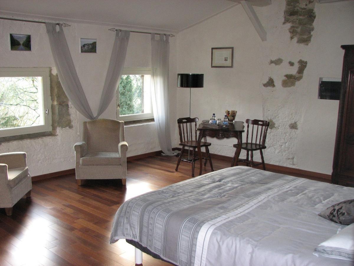 Chambres D'Hotes Domaine Saint-Joly Lasbordes ห้อง รูปภาพ