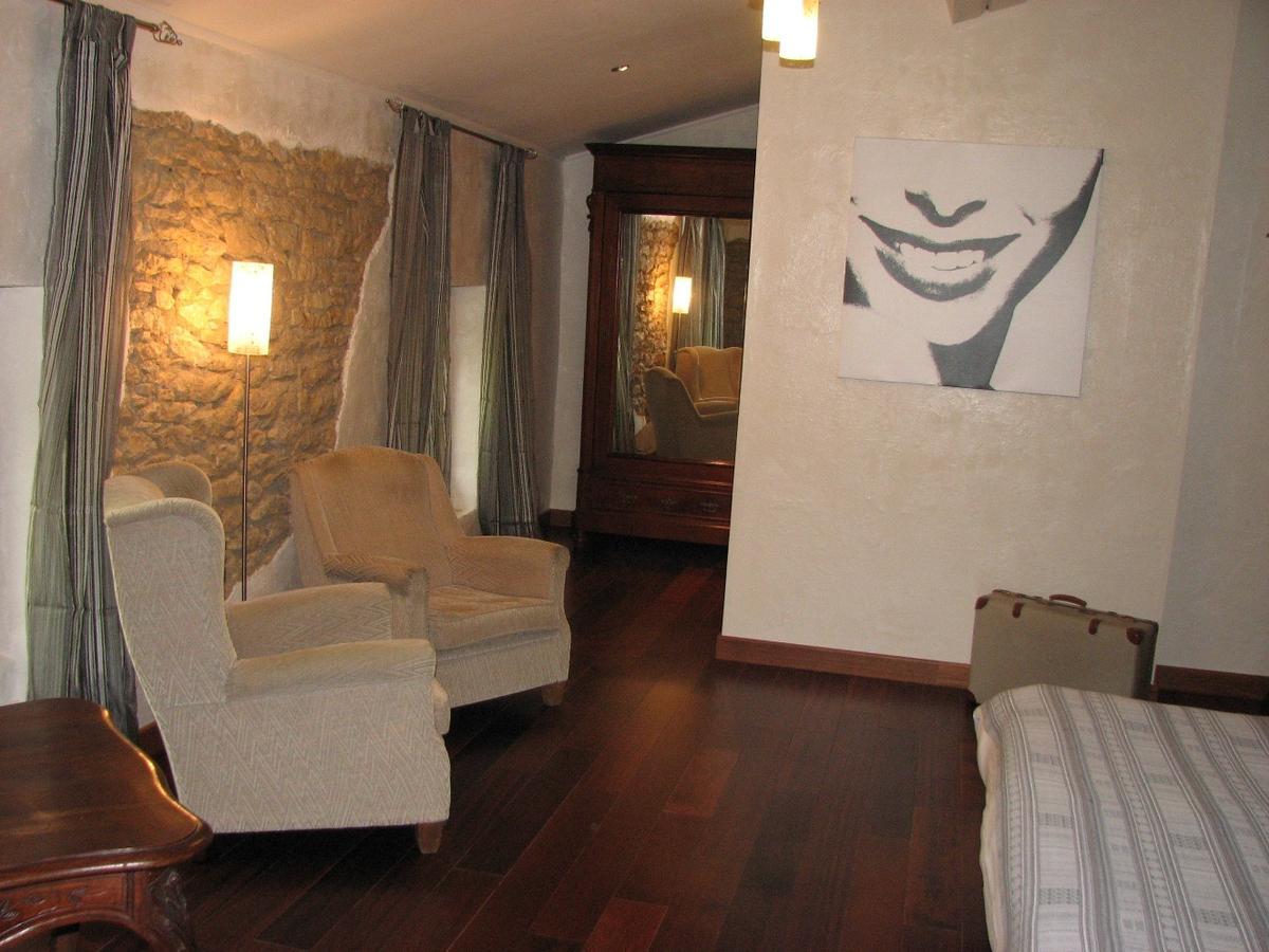 Chambres D'Hotes Domaine Saint-Joly Lasbordes ห้อง รูปภาพ